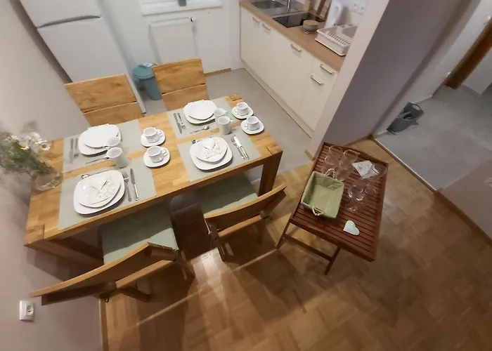 Apartma Arnez * בלד