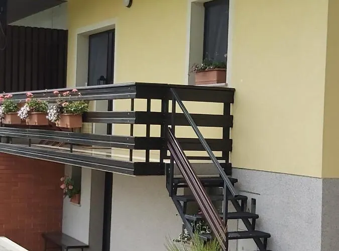 Apartma Arnez * בלד